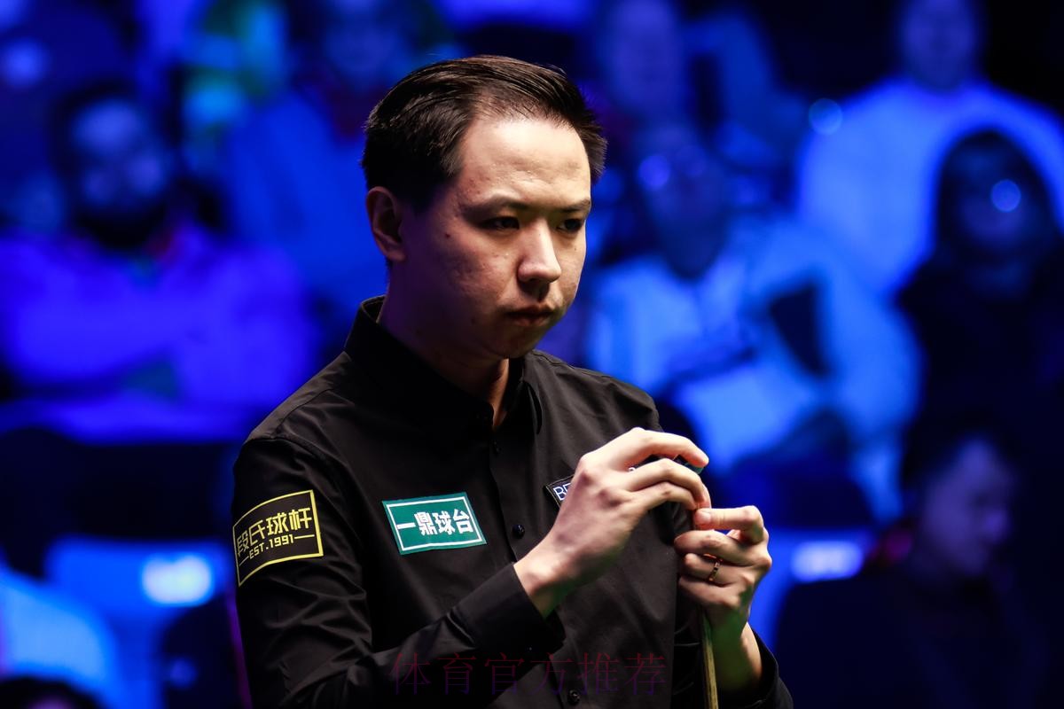 中国军团冲击大师赛第三冠！墨菲赞吴宜泽很冷静，肖国栋状态爆棚